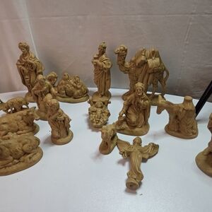 Vintage Ceramic Nativity Scene Figurines Set
